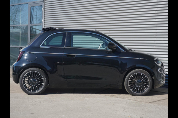 Fiat 500E CABRIO La Prima 42 kWh | By Bocelli | Leder | 17" | Navi | Winter Pack |