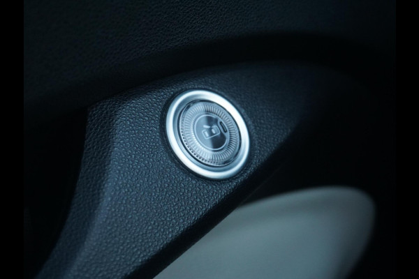 Fiat 500E CABRIO La Prima 42 kWh | By Bocelli | Leder | 17" | Navi | Winter Pack |