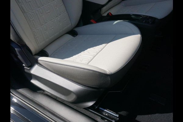 Fiat 500E CABRIO La Prima 42 kWh | By Bocelli | Leder | 17" | Navi | Winter Pack |