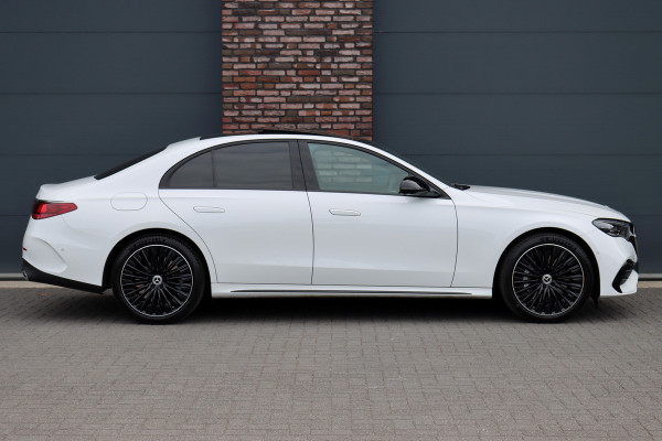 Mercedes-Benz E-Klasse 400 e 4MATIC AMG Line Aut9 | MBUX Hyperscreen | Distronic Pro | Memory | Digital Light | Panoramadak | Surround Camera | Nightpakket |