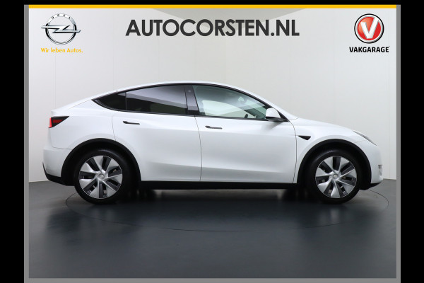 Tesla Model Y Long Range 514PK AWD 75kWh Trekhaak-1600KG Warmtepomp Full-Self-Driving Computer 3 Leder  19" GSM-Sleutel Stoelverw.- V+A+Stuur+ Keyless PDC-a+v Elek.Achterklep Lmv Led Standkachel 4WD LR 1e Eigenaar, origineel Nederlands Geleverd, Accu-Garantie t/m sept-2031