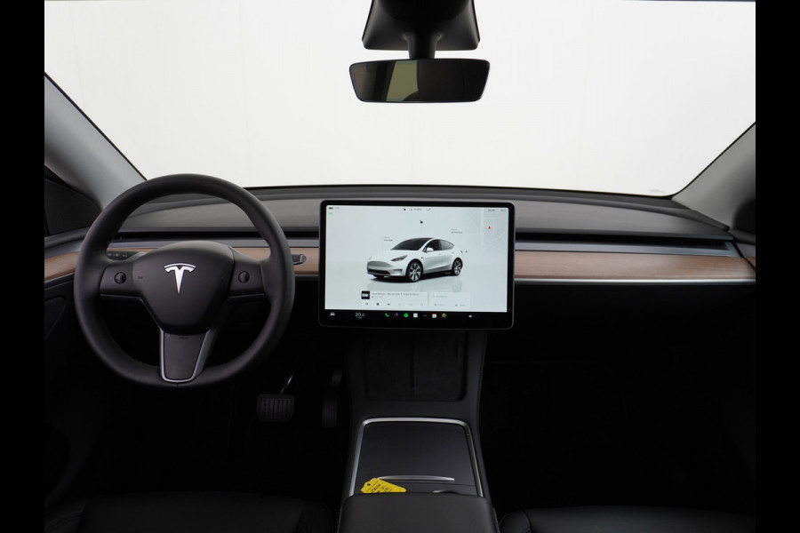 Tesla Model Y Long Range 514PK AWD 75kWh Trekhaak-1600KG Warmtepomp Full-Self-Driving Computer 3 Leder  19" GSM-Sleutel Stoelverw.- V+A+Stuur+ Keyless PDC-a+v Elek.Achterklep Lmv Led Standkachel 4WD LR 1e Eigenaar, origineel Nederlands Geleverd, Accu-Garantie t/m sept-2031