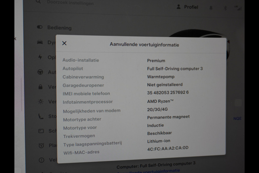 Tesla Model Y Long Range 514PK AWD 75kWh Trekhaak-1600KG Warmtepomp Full-Self-Driving Computer 3 Leder  19" GSM-Sleutel Stoelverw.- V+A+Stuur+ Keyless PDC-a+v Elek.Achterklep Lmv Led Standkachel 4WD LR 1e Eigenaar, origineel Nederlands Geleverd, Accu-Garantie t/m sept-2031