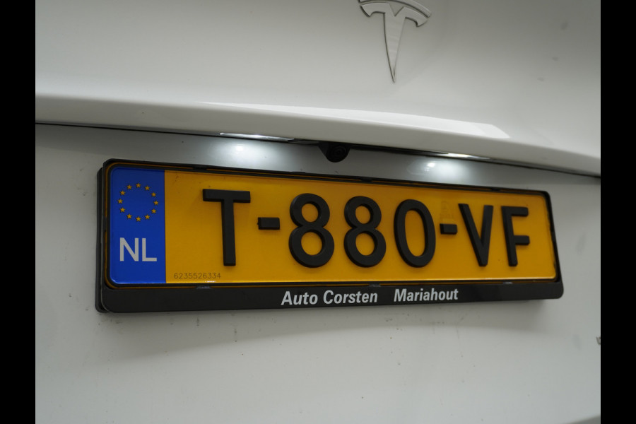 Tesla Model Y Long Range 514PK AWD 75kWh Trekhaak-1600KG Warmtepomp Full-Self-Driving Computer 3 Leder  19" GSM-Sleutel Stoelverw.- V+A+Stuur+ Keyless PDC-a+v Elek.Achterklep Lmv Led Standkachel 4WD LR 1e Eigenaar, origineel Nederlands Geleverd, Accu-Garantie t/m sept-2031