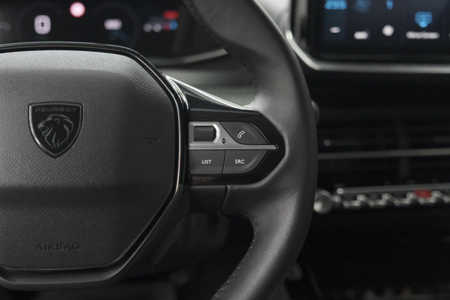 Peugeot 208 PureTech 100 Allure | 360 Camera | Adaptieve Cruise Control | Navigatie | Dodehoekdetectie