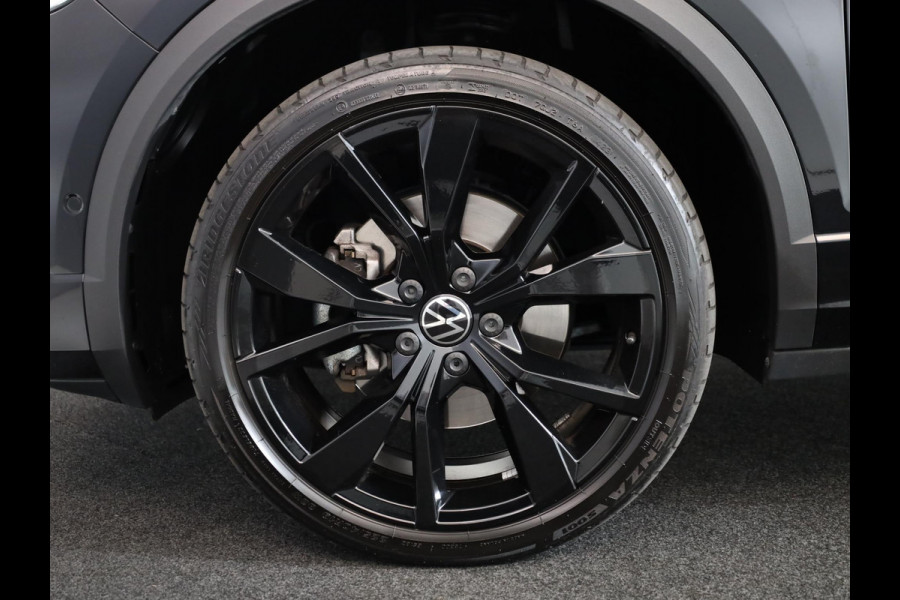 Volkswagen T-Roc 1.5 TSI R-Line Business 150pk DSG| Navi| 19'LM-velgen| Camera| LED Matrix