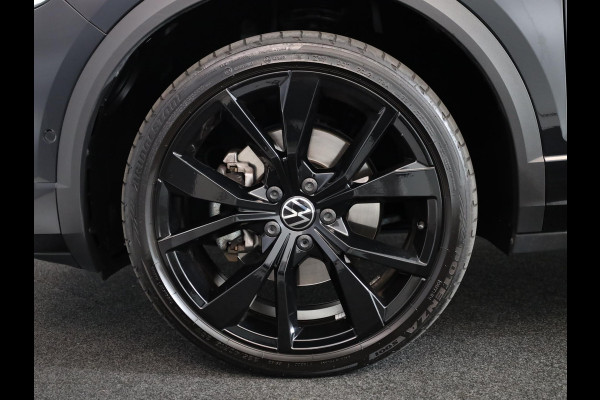 Volkswagen T-Roc 1.5 TSI R-Line Business 150pk DSG| Navi| 19'LM-velgen| Camera| LED Matrix