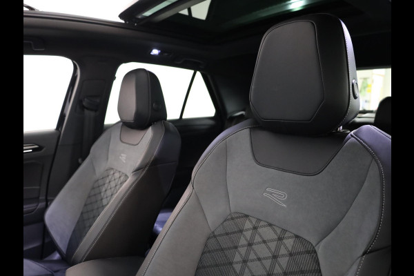Volkswagen T-Roc 1.5 TSI R-Line Business 150pk DSG| Navi| 19'LM-velgen| Camera| LED Matrix
