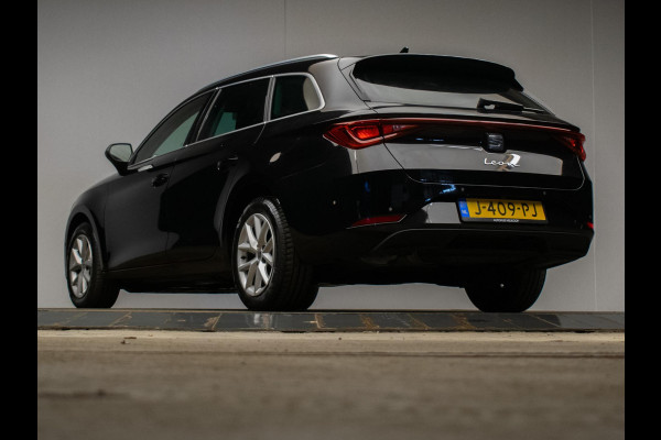 Seat Leon Sportstourer 1.5 TSI Style Launch Edition Sport (APPLECARPLAY,NAVI,CAMERA,DIGITALE DASH,CRUISE,LED,KEYLESS,LM VELGEN,)