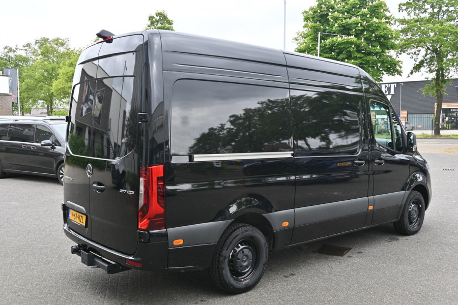 Mercedes-Benz Sprinter 317 CDI L2H2 Pro 3500 kg trekhaak, LED verlichting, Geveerde stoel
