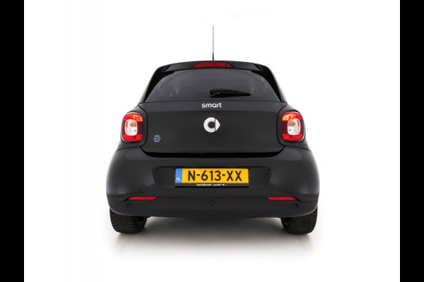 Smart Forfour EQ Comfort Pack-Sport 18 kWh [ 3-Fase ] (INCL-BTW) *COMFORT-SEATS | CARPLAY  | AIRCO | CRUISE | MICROFIBRE | PDC | 16''ALU*