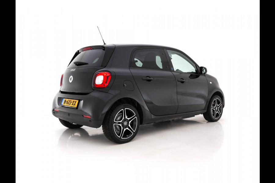 Smart Forfour EQ Comfort Pack-Sport 18 kWh [ 3-Fase ] (INCL-BTW) *COMFORT-SEATS | CARPLAY  | AIRCO | CRUISE | MICROFIBRE | PDC | 16''ALU*