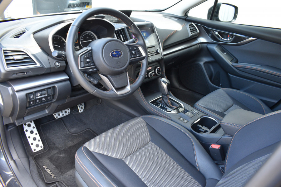 Subaru XV 1.6i Comfort | Trekhaak | Dealer onderhouden | Blis | Stoelverwarming |