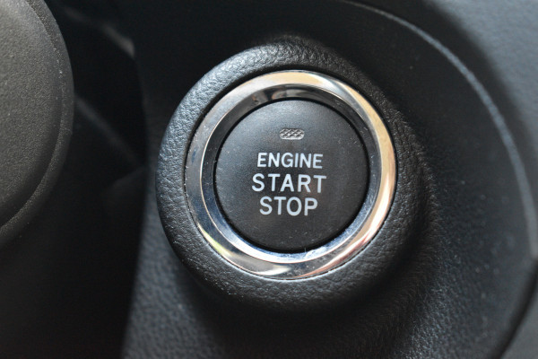 Subaru XV 1.6i Comfort | Trekhaak | Dealer onderhouden | Blis | Stoelverwarming |