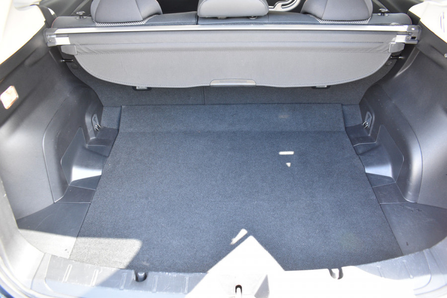 Subaru XV 1.6i Comfort | Trekhaak | Dealer onderhouden | Blis | Stoelverwarming |