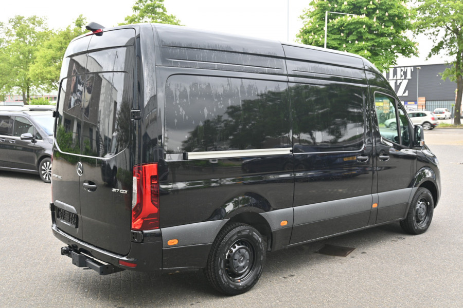 Mercedes-Benz Sprinter 317 CDI L2H2 Pro 3500 kg trekhaak, LED verlichting, Geveerde stoel