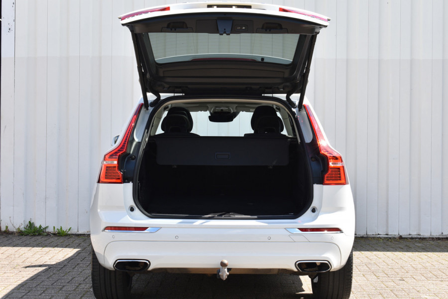 Volvo XC60 T8 Twin Engine AWD Inscription | Trekhaak | Blis | Stuur verwarming | Achterbank warming | Head-up |