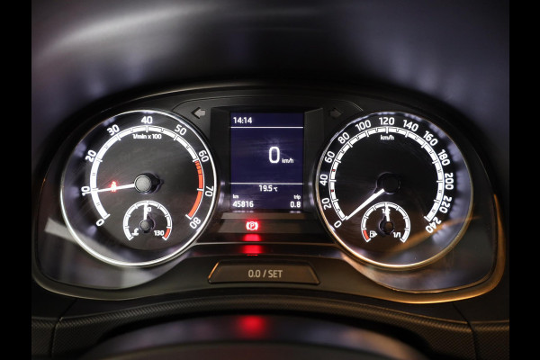 Škoda Fabia 1.0 TSI Ambition 95 pk | Navigatie via App | Parkeersensoren achter | Cruise control | Apple Carplay/Android Auto |