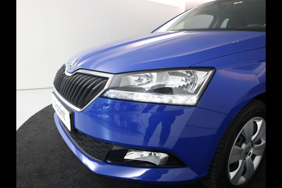 Škoda Fabia 1.0 TSI Ambition 95 pk | Navigatie via App | Parkeersensoren achter | Cruise control | Apple Carplay/Android Auto |