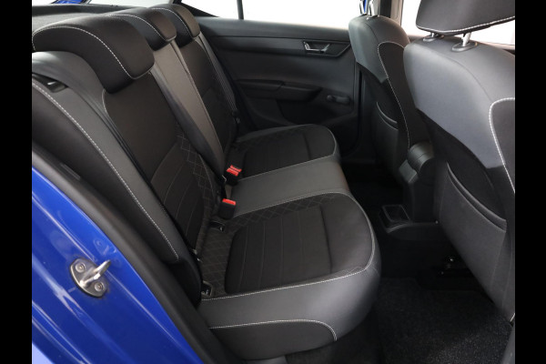 Škoda Fabia 1.0 TSI Ambition 95 pk | Navigatie via App | Parkeersensoren achter | Cruise control | Apple Carplay/Android Auto |