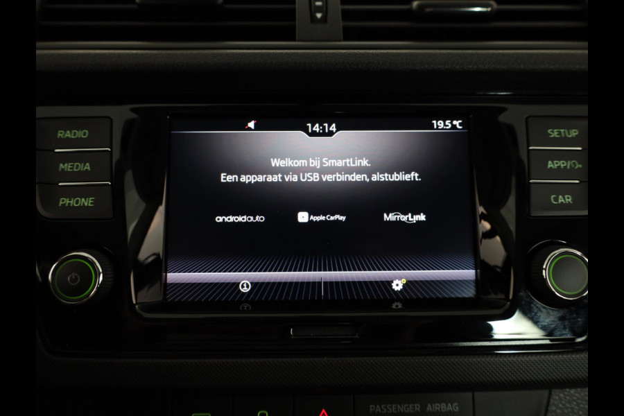 Škoda Fabia 1.0 TSI Ambition 95 pk | Navigatie via App | Parkeersensoren achter | Cruise control | Apple Carplay/Android Auto |