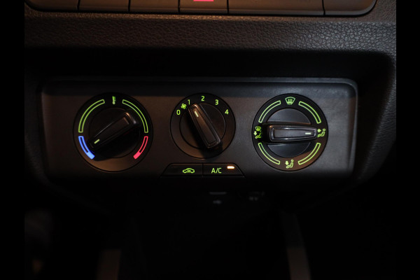 Škoda Fabia 1.0 TSI Ambition 95 pk | Navigatie via App | Parkeersensoren achter | Cruise control | Apple Carplay/Android Auto |