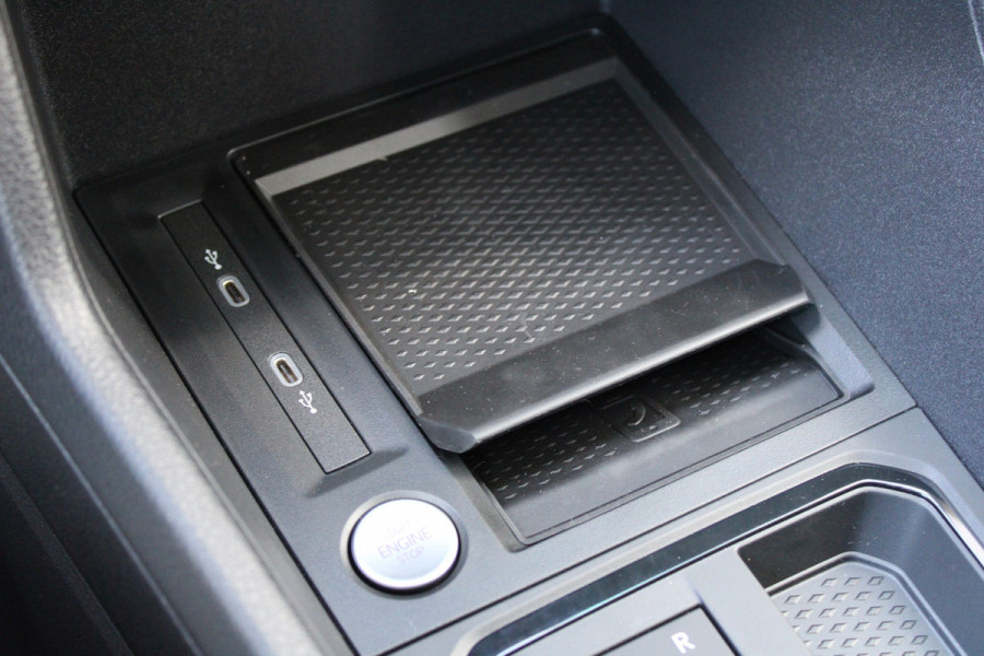 Volkswagen Caddy Cargo 2.0 TDI 122pk DSG7 - 2x Schuifdeur - Adaptive Cruise - Digital cockpit - LED koplampen - Stoelverwarming - Rijklaar
