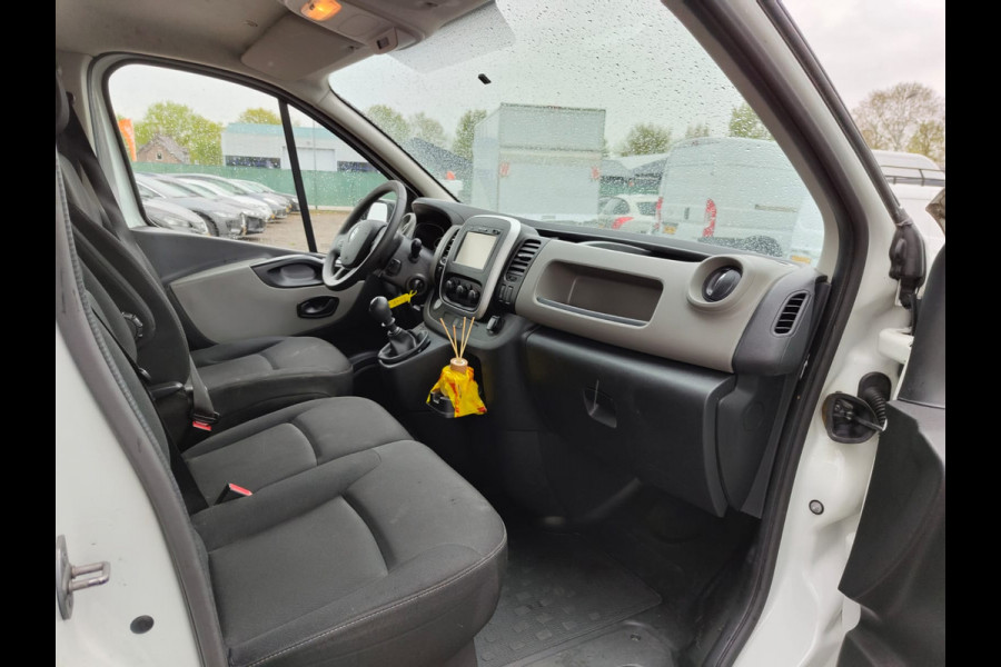 Renault Trafic D96pk L2H1 3-Persoons Trekhaak Cruise Control Comfort Energy Pdc 1.6dCi T29 Imperiaal Betonplexvloer Wandbetimmering Schuifdeur 2.000kg Trekgewicht Euro 6