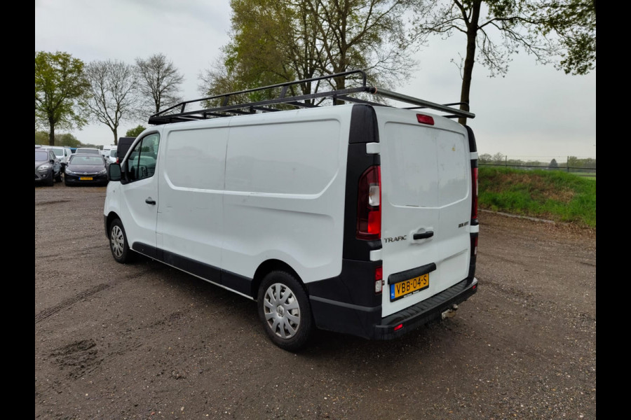 Renault Trafic D96pk L2H1 3-Persoons Trekhaak Cruise Control Comfort Energy Pdc 1.6dCi T29 Imperiaal Betonplexvloer Wandbetimmering Schuifdeur 2.000kg Trekgewicht Euro 6