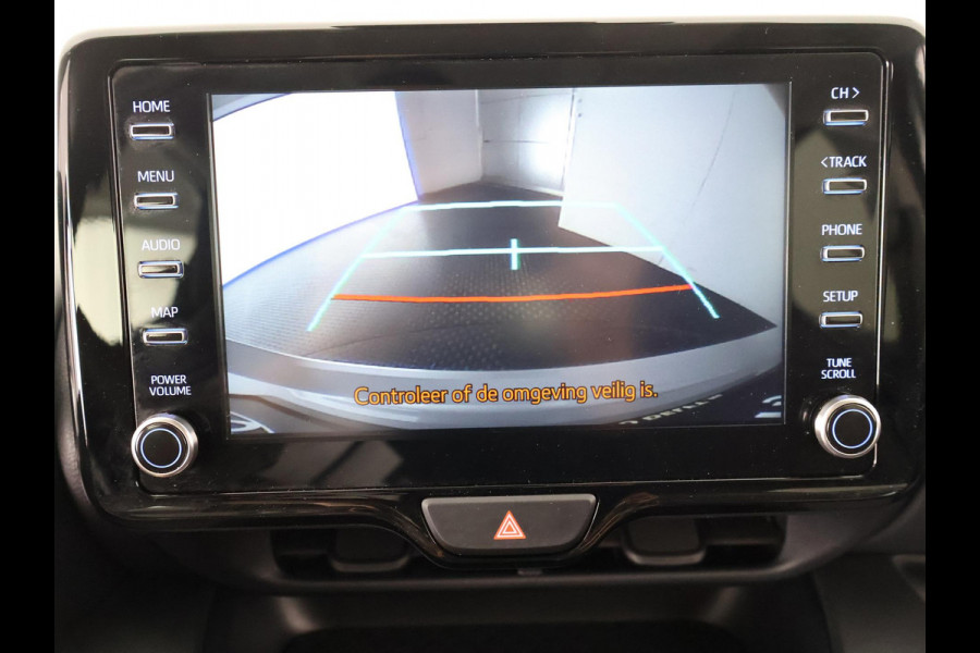 Toyota Yaris 1.5 HYBRIDE AUTOMAAT SILVERLINE BI-TONE CLOUD NAVI. SLECHTS 6.400 KM. GARANTIE TOT 3-2034*