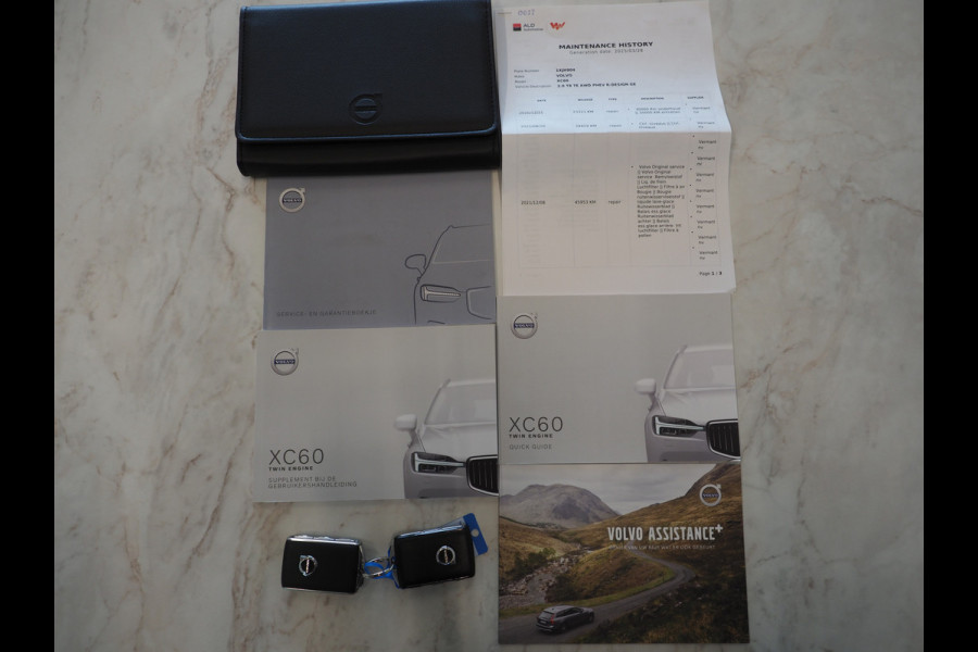 Volvo XC60 2.0 T8 Twin Engine AWD R-Design | Panoramadak | Pilot Assist | Harman/Kardon | Camera | Trekhaak