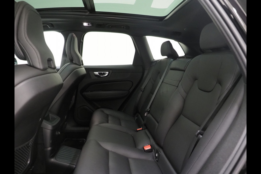Volvo XC60 2.0 T8 Twin Engine AWD R-Design | Panoramadak | Pilot Assist | Harman/Kardon | Camera | Trekhaak