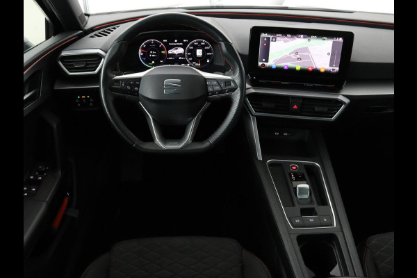 Seat Leon 1.4 TSI eHybrid PHEV FR | Trekhaak | Carplay | Full LED | Navigatie | Sportstoelen | Climate control | Parkeerhulp | Cruise control