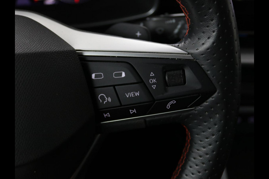 Seat Leon 1.4 TSI eHybrid PHEV FR | Trekhaak | Carplay | Full LED | Navigatie | Sportstoelen | Climate control | Parkeerhulp | Cruise control