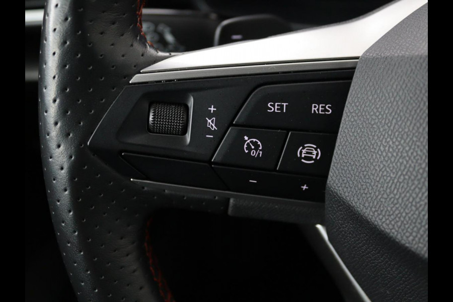 Seat Leon 1.4 TSI eHybrid PHEV FR | Trekhaak | Carplay | Full LED | Navigatie | Sportstoelen | Climate control | Parkeerhulp | Cruise control