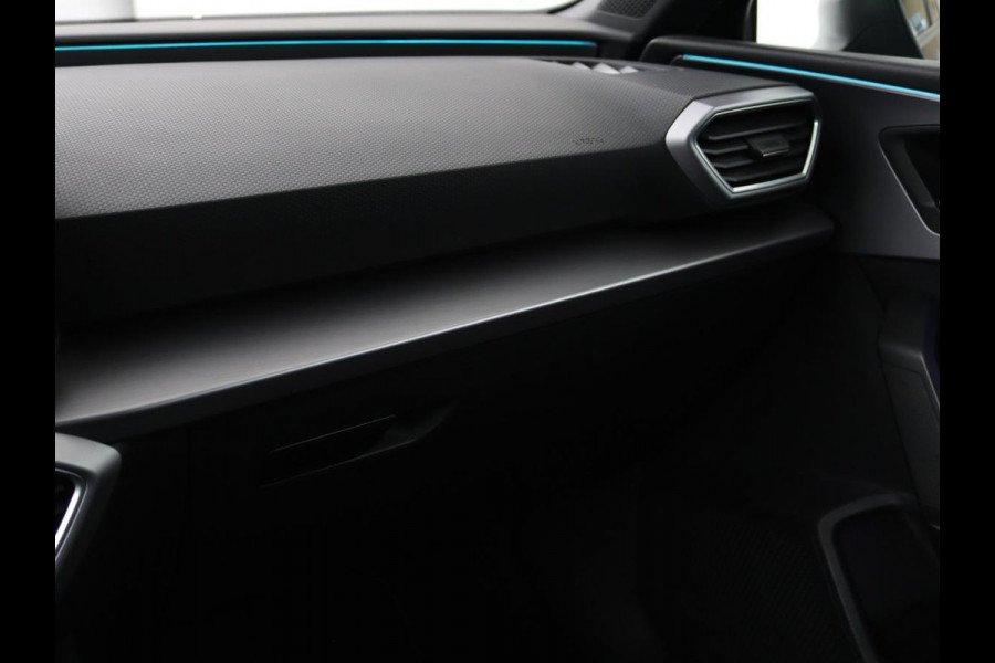 Seat Leon 1.4 TSI eHybrid PHEV FR | Trekhaak | Carplay | Full LED | Navigatie | Sportstoelen | Climate control | Parkeerhulp | Cruise control