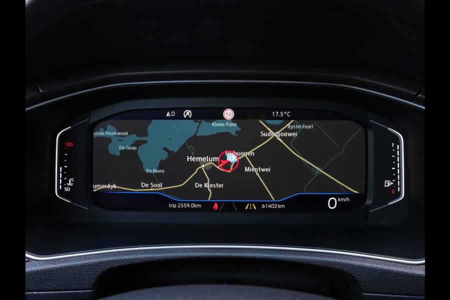 Volkswagen T-Roc 1.0 TSI Style | Navigatie | Virtual | DAB | Climate Control | Trekhaak
