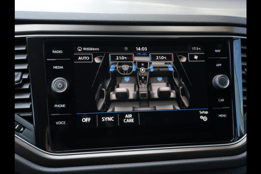 Volkswagen T-Roc 1.0 TSI Style | Navigatie | Virtual | DAB | Climate Control | Trekhaak