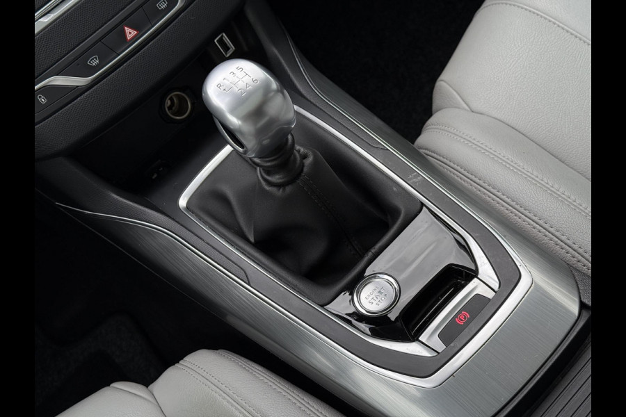 Peugeot 308 1.5 BlueHDi GT-Line 130pk Leder | Denon | Panorama | Trekhaak |