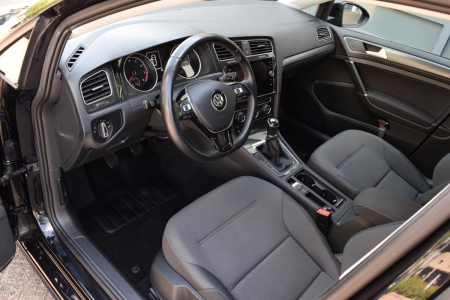 Volkswagen Golf 1.0 TSI Comfortline|2xPDC|Carplay|ACC|