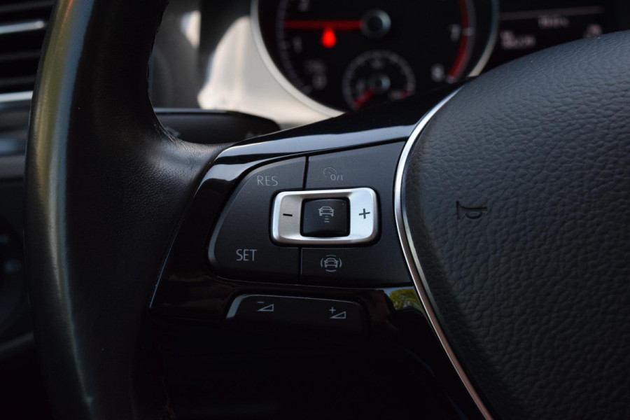 Volkswagen Golf 1.0 TSI Comfortline|2xPDC|Carplay|ACC|