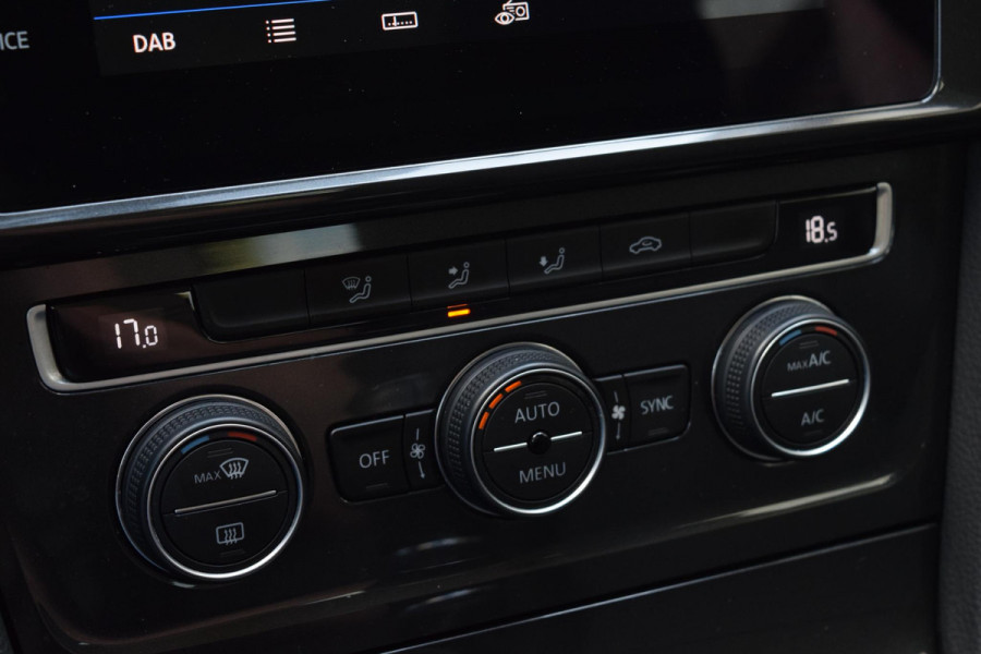 Volkswagen Golf 1.0 TSI Comfortline|2xPDC|Carplay|ACC|
