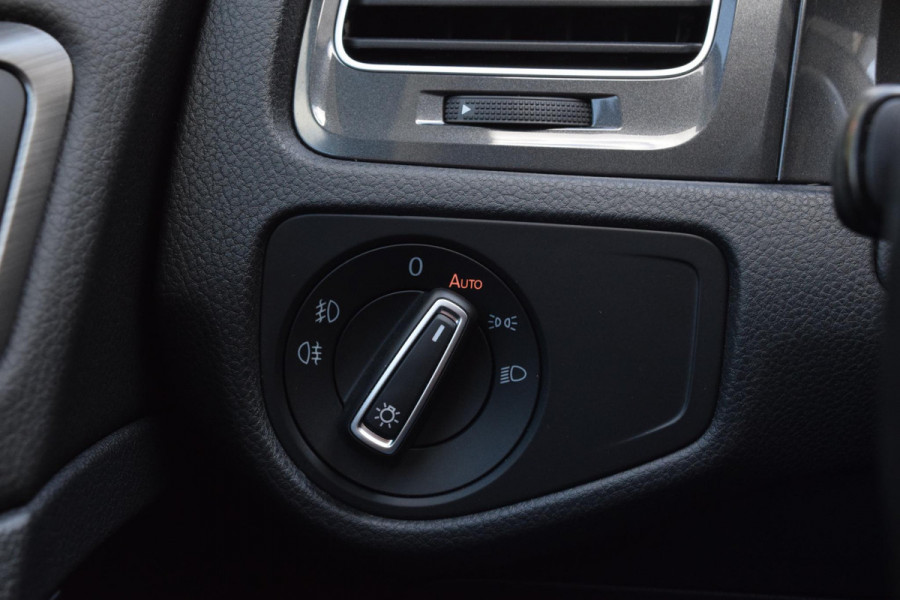 Volkswagen Golf 1.0 TSI Comfortline|2xPDC|Carplay|ACC|