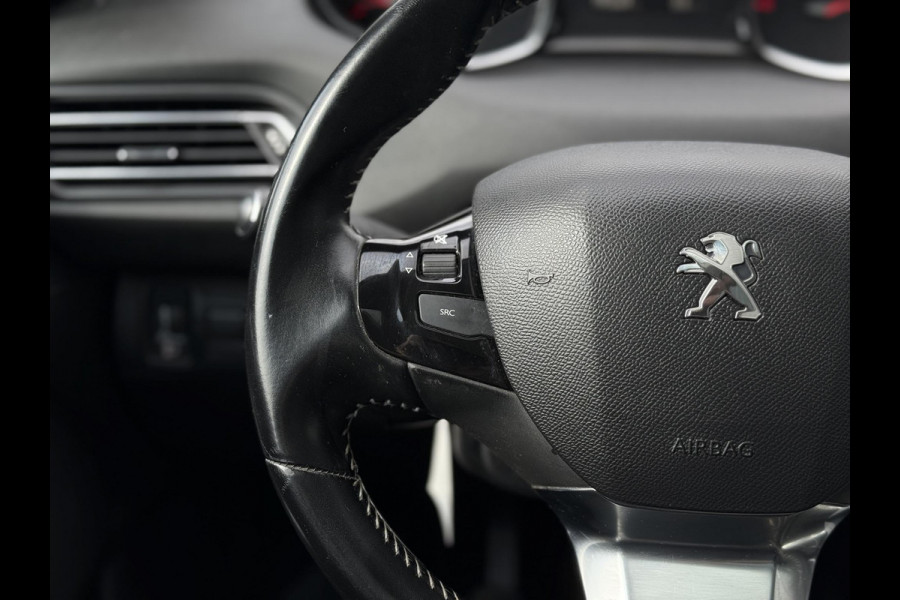Peugeot 308 SW 1.5 BlueHDi 130pk Premium | Navi  | Camera | Panorama | Trekhaak |