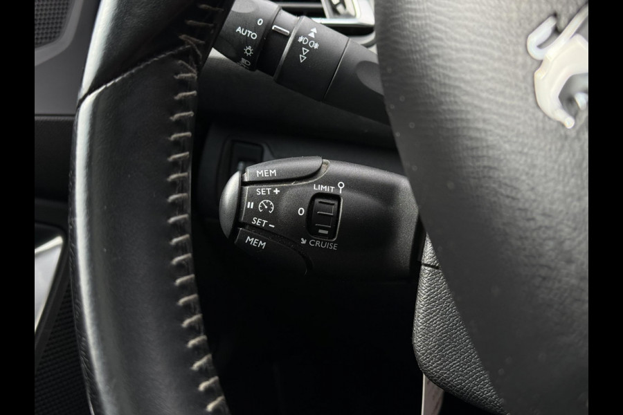 Peugeot 308 SW 1.5 BlueHDi 130pk Premium | Navi  | Camera | Panorama | Trekhaak |
