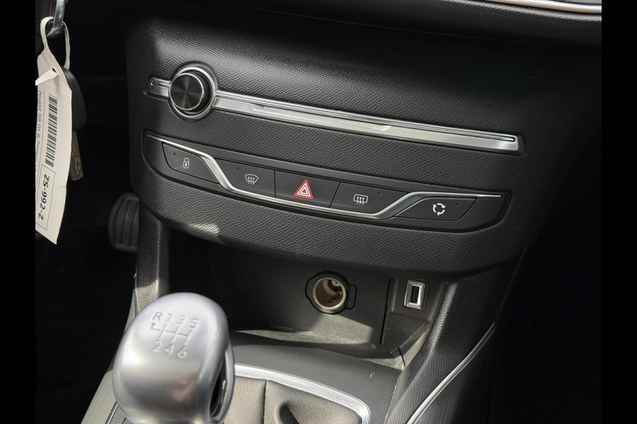 Peugeot 308 SW 1.5 BlueHDi 130pk Premium | Navi  | Camera | Panorama | Trekhaak |