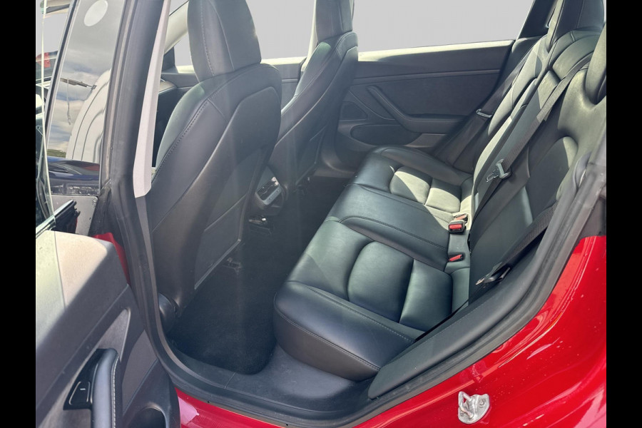 Tesla Model 3 Standard RWD Plus 60 kWh
