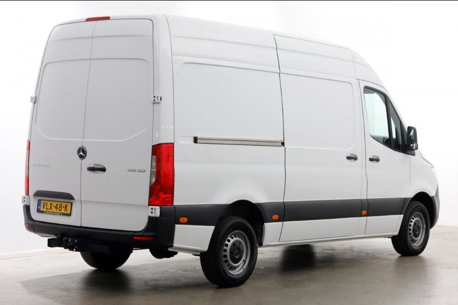 Mercedes-Benz Sprinter 315 CDI 150pk L2H2 RWD 9G Automaat Airco/Trekhaak 3500kg 10-2021