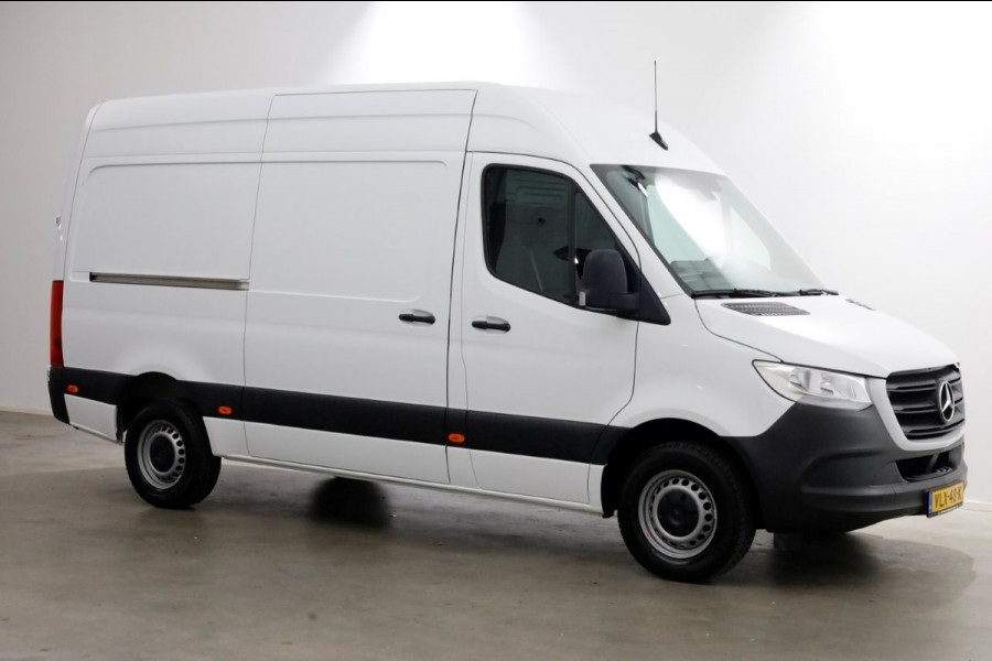 Mercedes-Benz Sprinter 315 CDI 150pk L2H2 RWD 9G Automaat Airco/Trekhaak 3500kg 10-2021