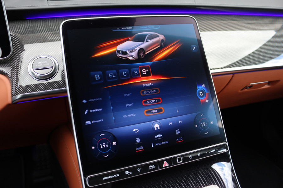 Mercedes-Benz S-Klasse AMG 63 S E Performance Aut9 | 802pk | Achterasbesturing | Keramisch | Distronic+ | HUD | Entertainmentpakket Achter | Stoelventilatie V+A | Vlakkenverwarming | Zonweringspakket | Massage | 3D-Display |